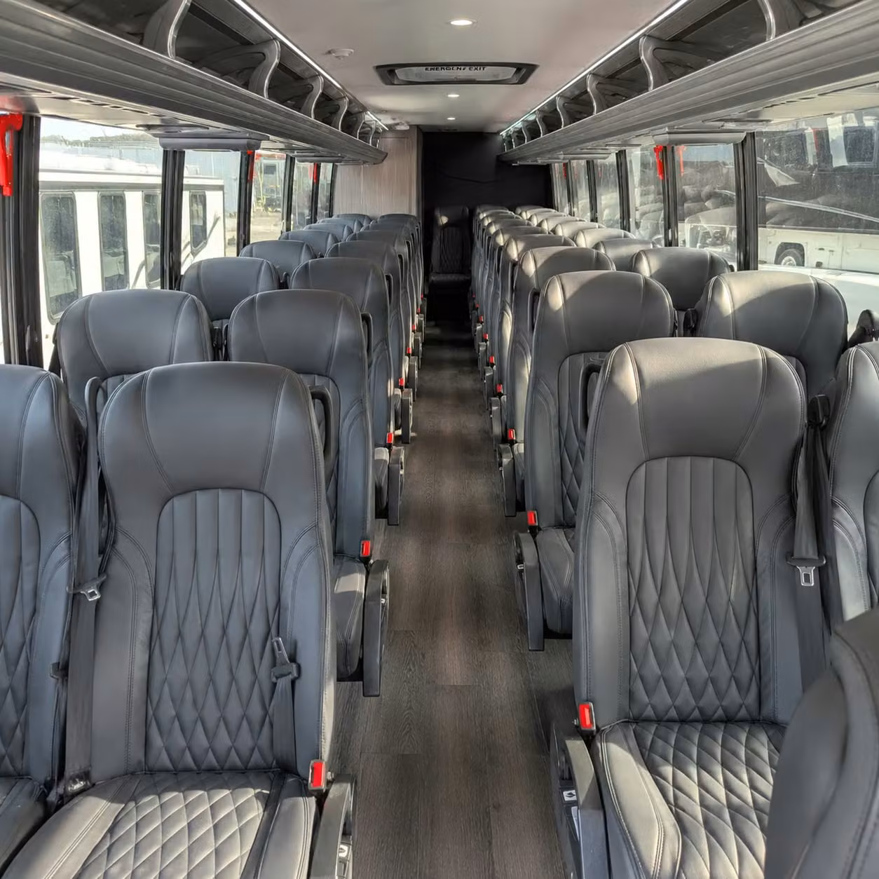 worcester airport shuttle services